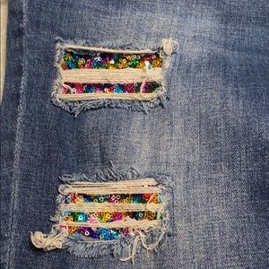 Distressed jean